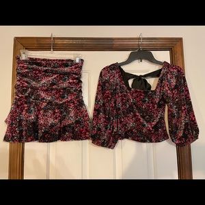 Mini skirt and top, xs, multi color, never worn